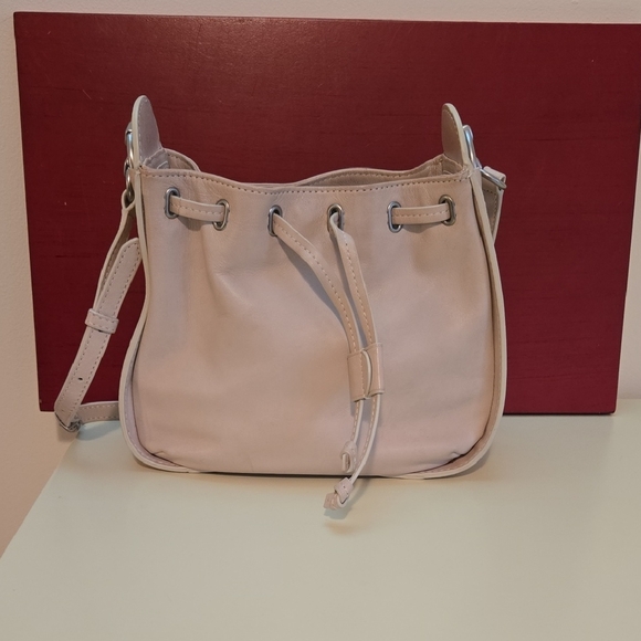 Frye Ilana Leather Small Crossbody Bag In Cream. EUC. - Picture 2 of 12